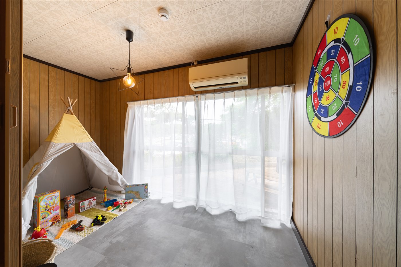 Kids play space